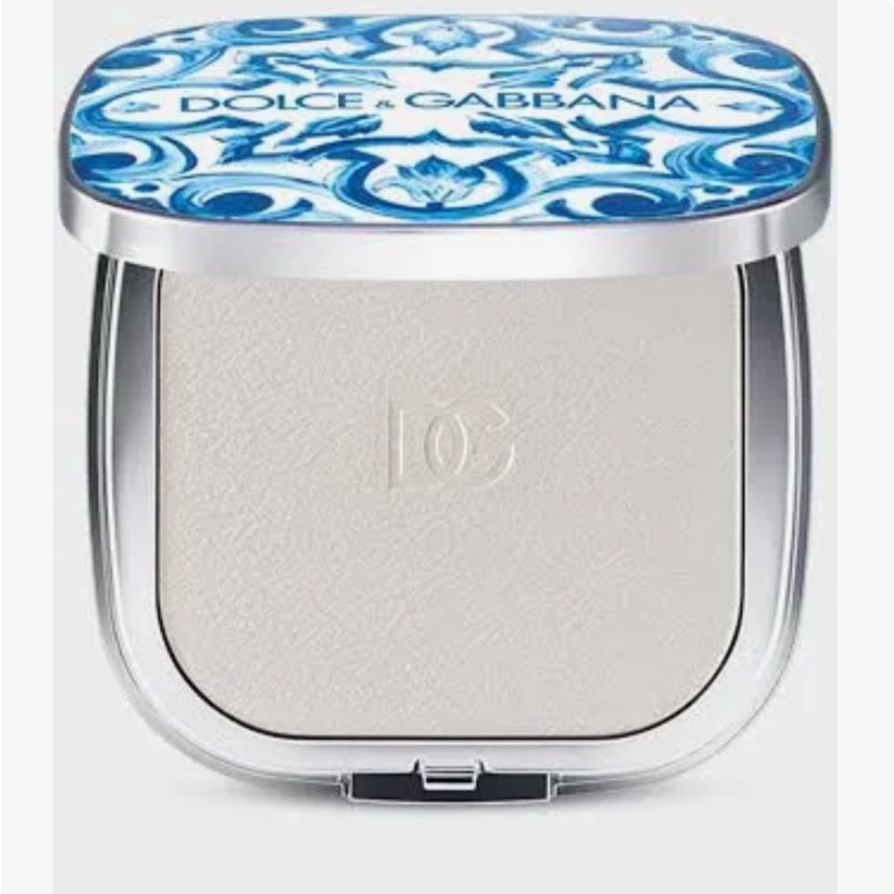 Dolce & Gabbana Silver and Blue Blurring Compact